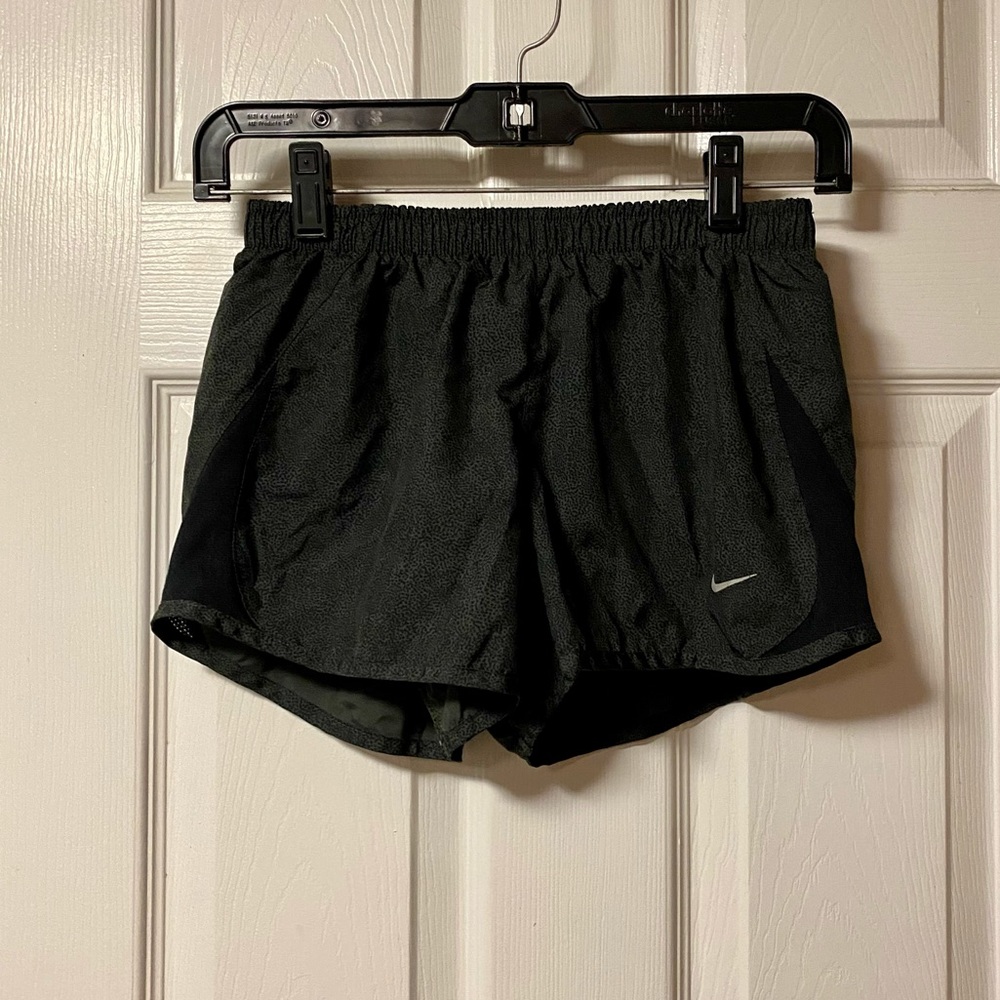 Nike Running Shorts - Picture 1 of 2